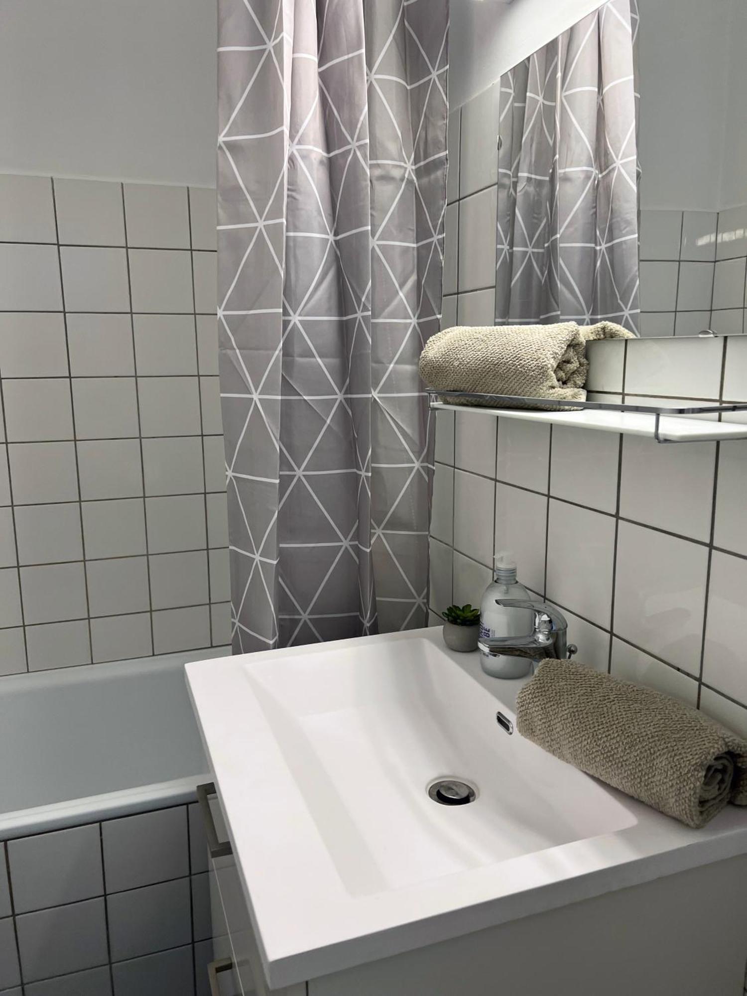Stor 2 Vaerelses Lejlighed Randers Ngoại thất bức ảnh